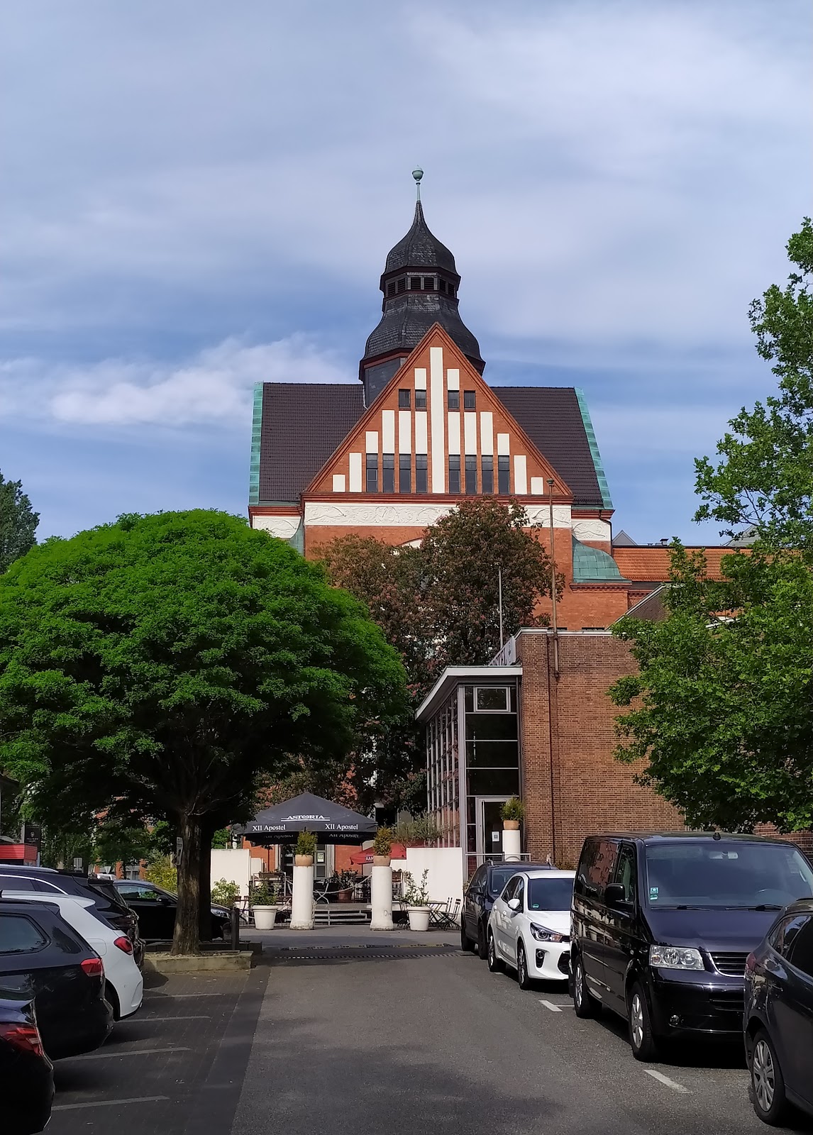 12 Apostel – Restaurant, Veranstaltungsraum & Hochzeitslocation Galerie