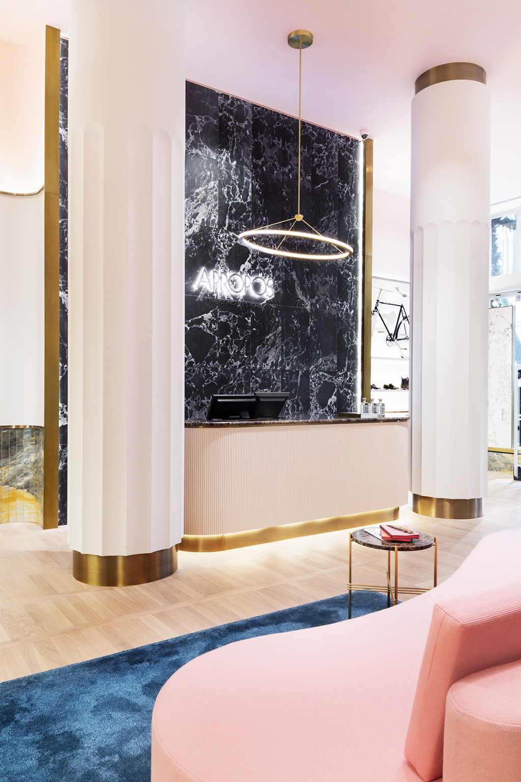 APROPOS The Concept Store Hamburg Galerie