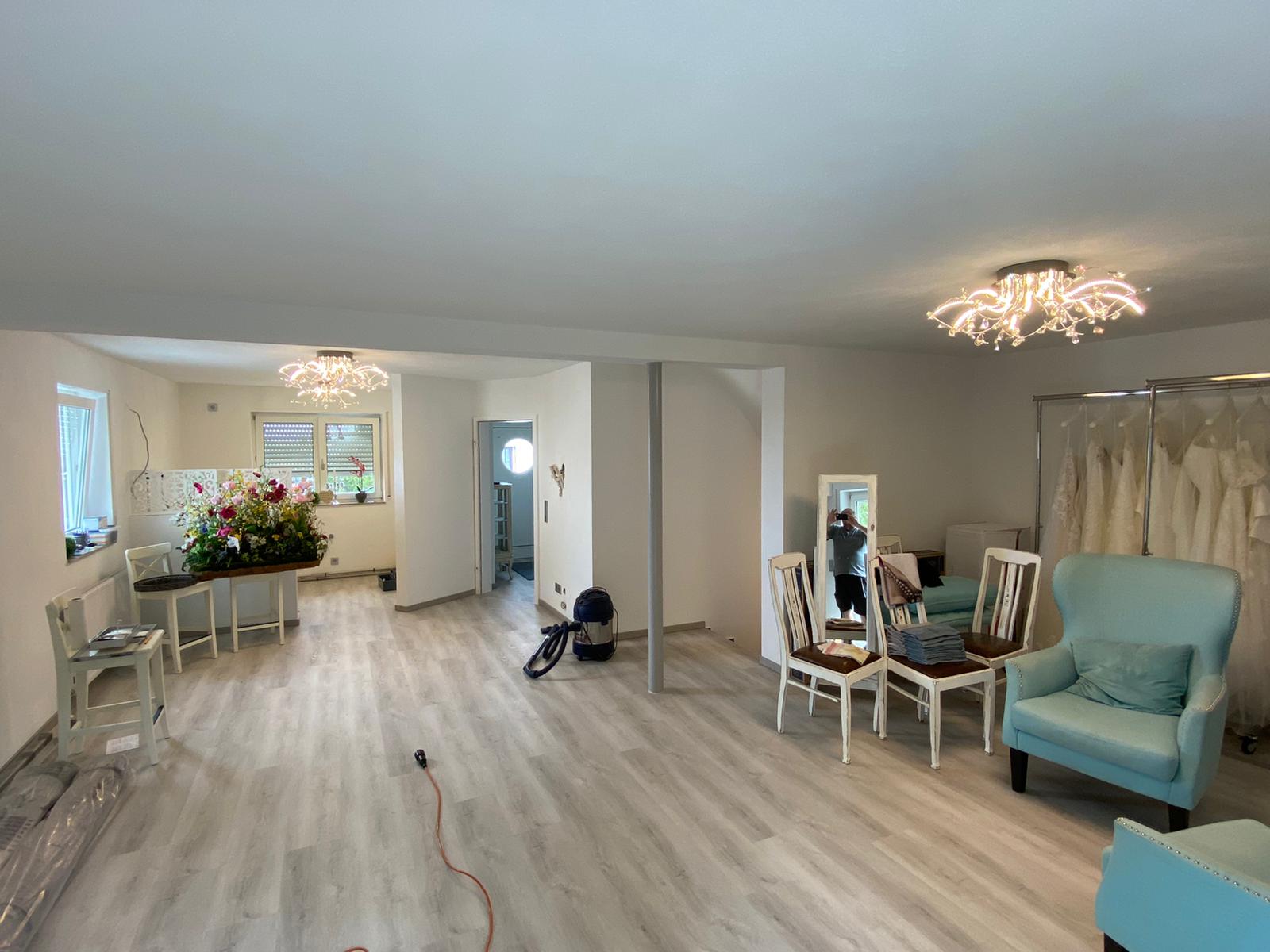 Beautiful CURVY Brides by ALEXA Galerie