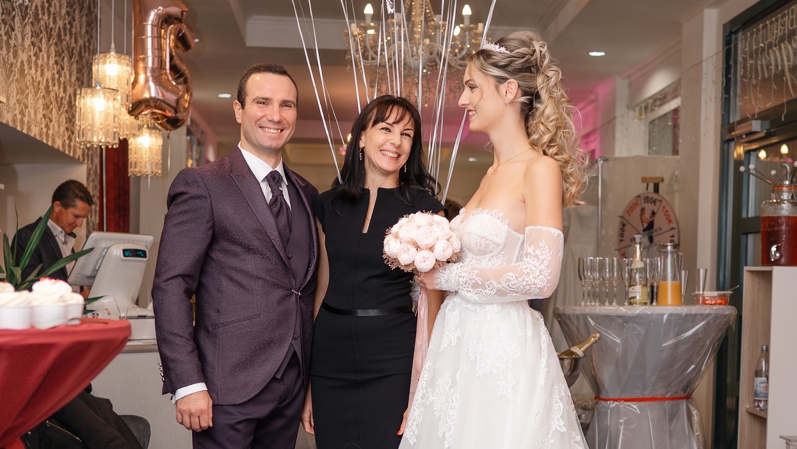 Brautmoden Eleganz Galerie