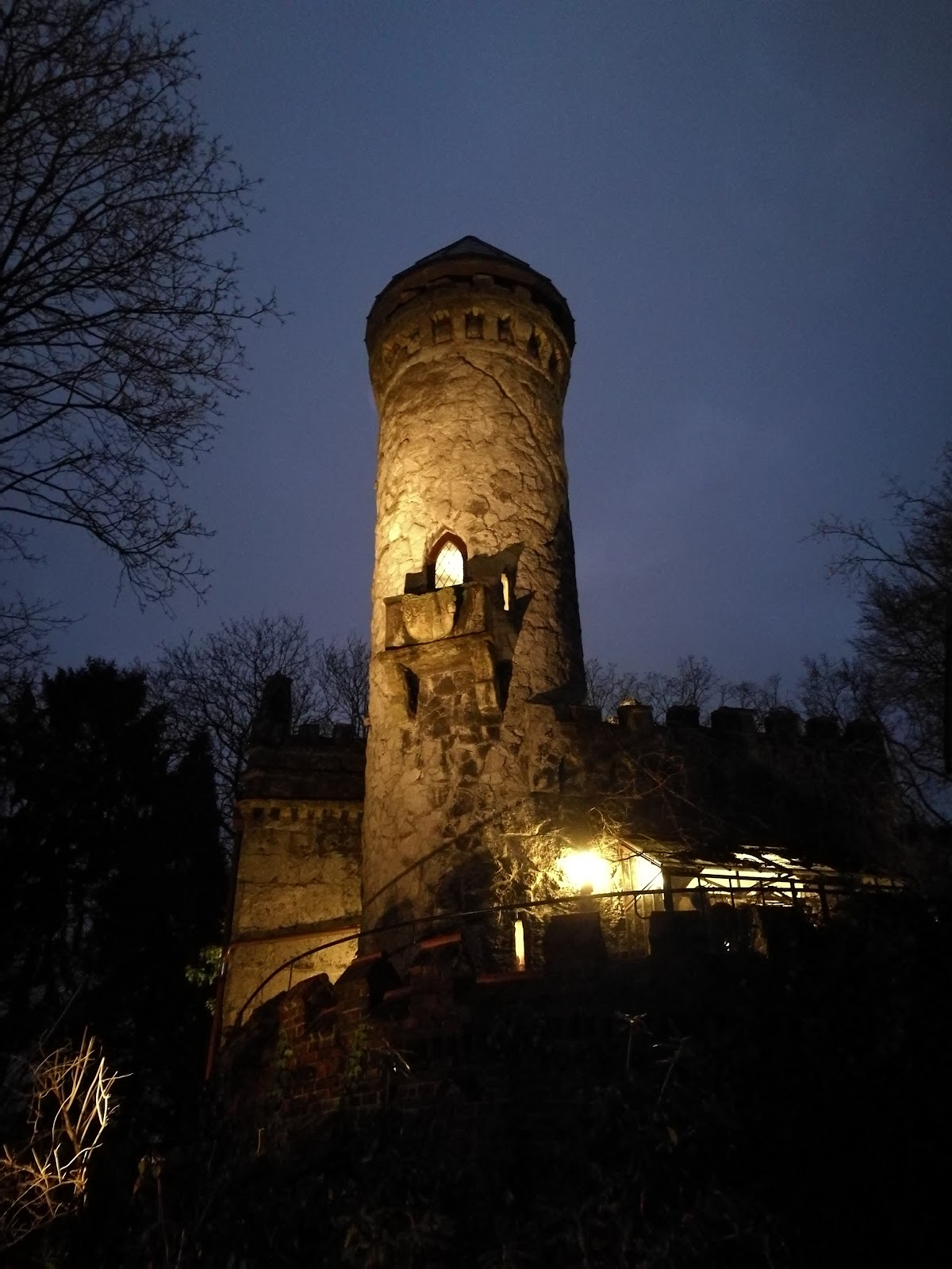 Burg Henneberg Galerie