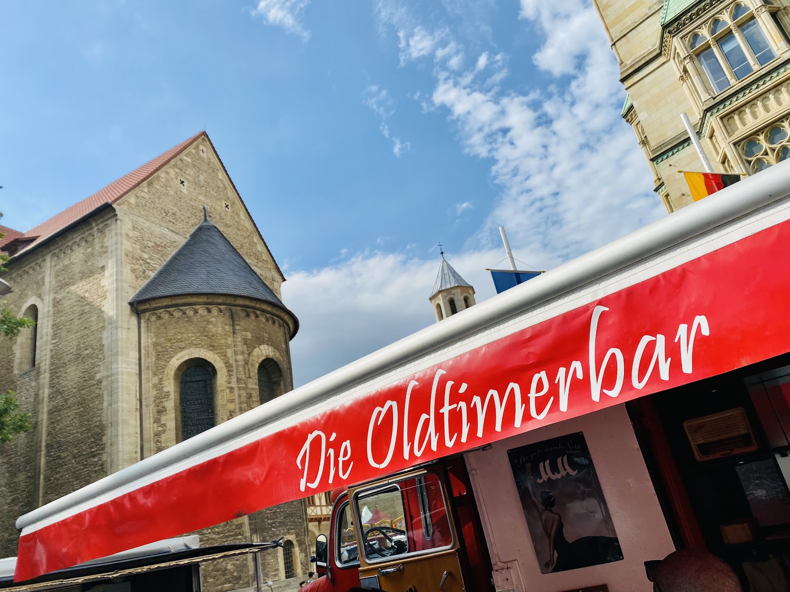 Die Oldtimerbar - 01