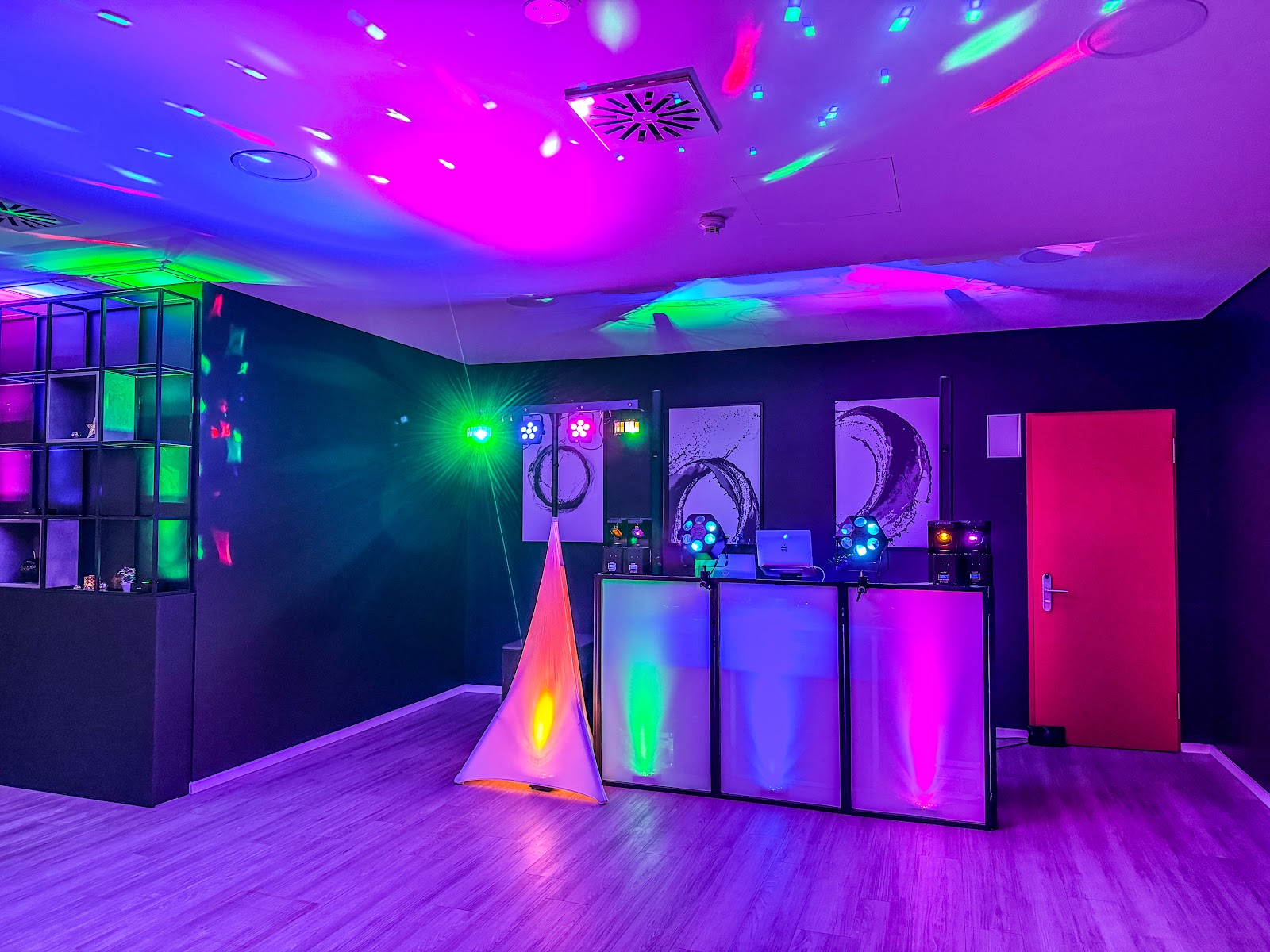 DJ Alexander Pavel Galerie