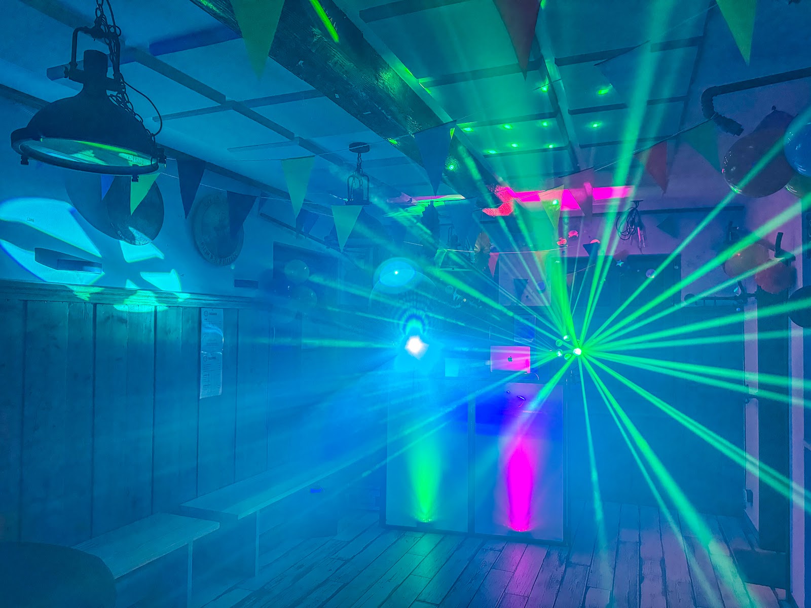 DJ Alexander Pavel Galerie