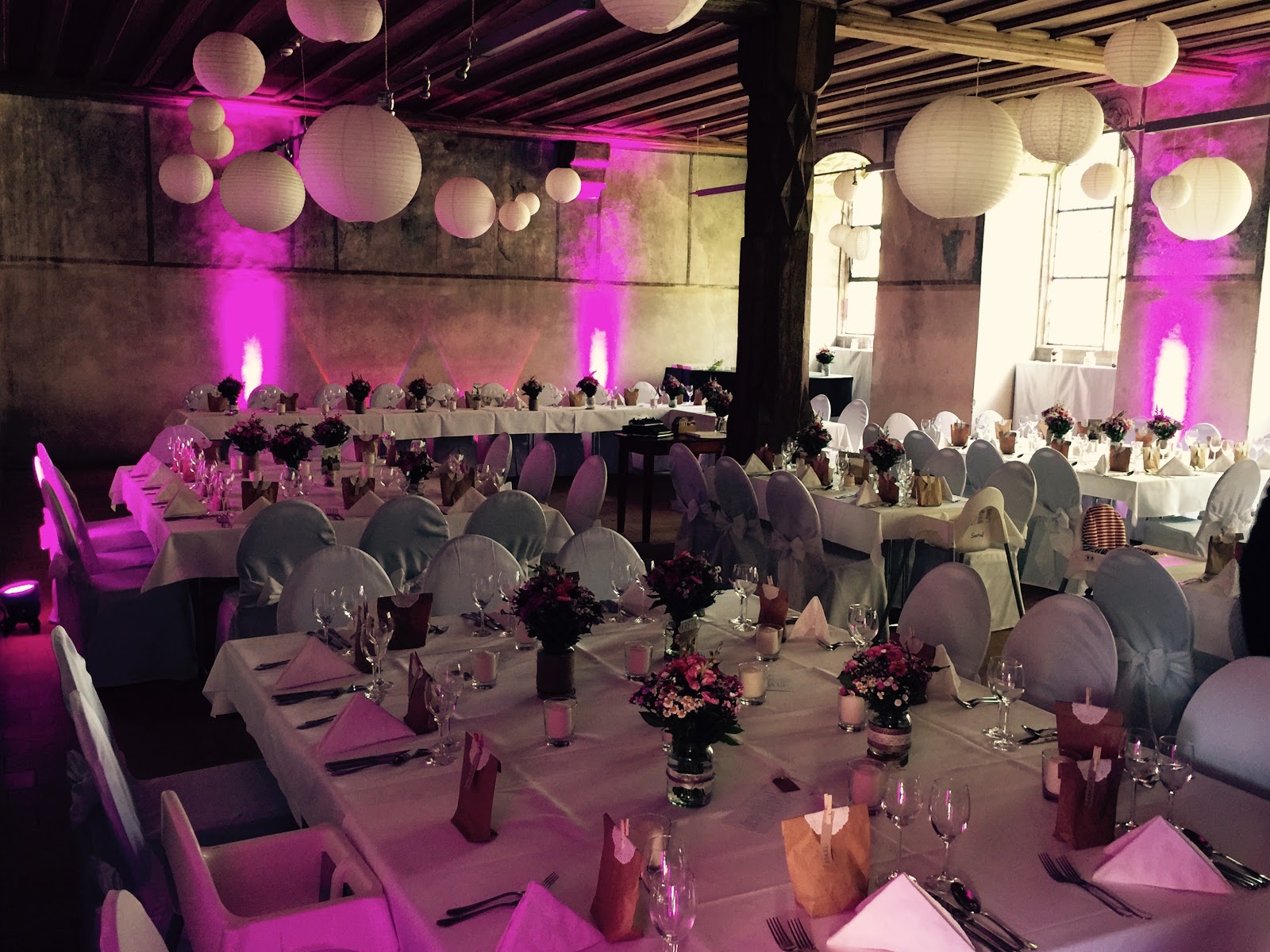 Ein DJ Thomas Galerie