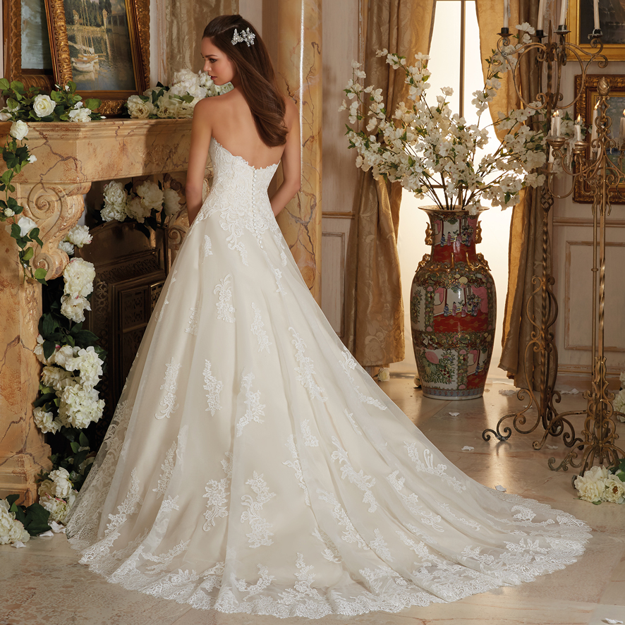 Ewilli Brautmoden Stuttgart Galerie