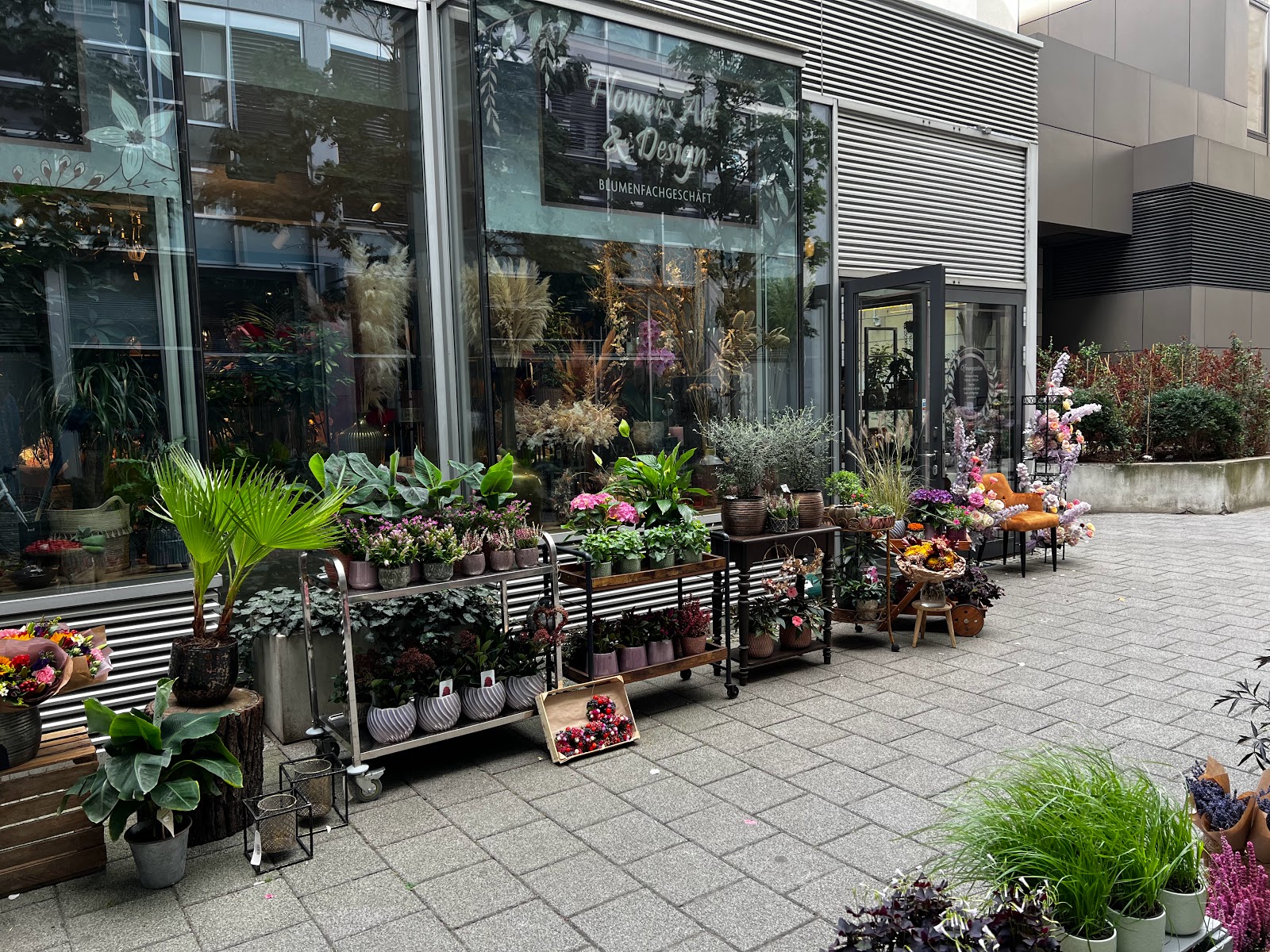 Flowers Art & Design - 01