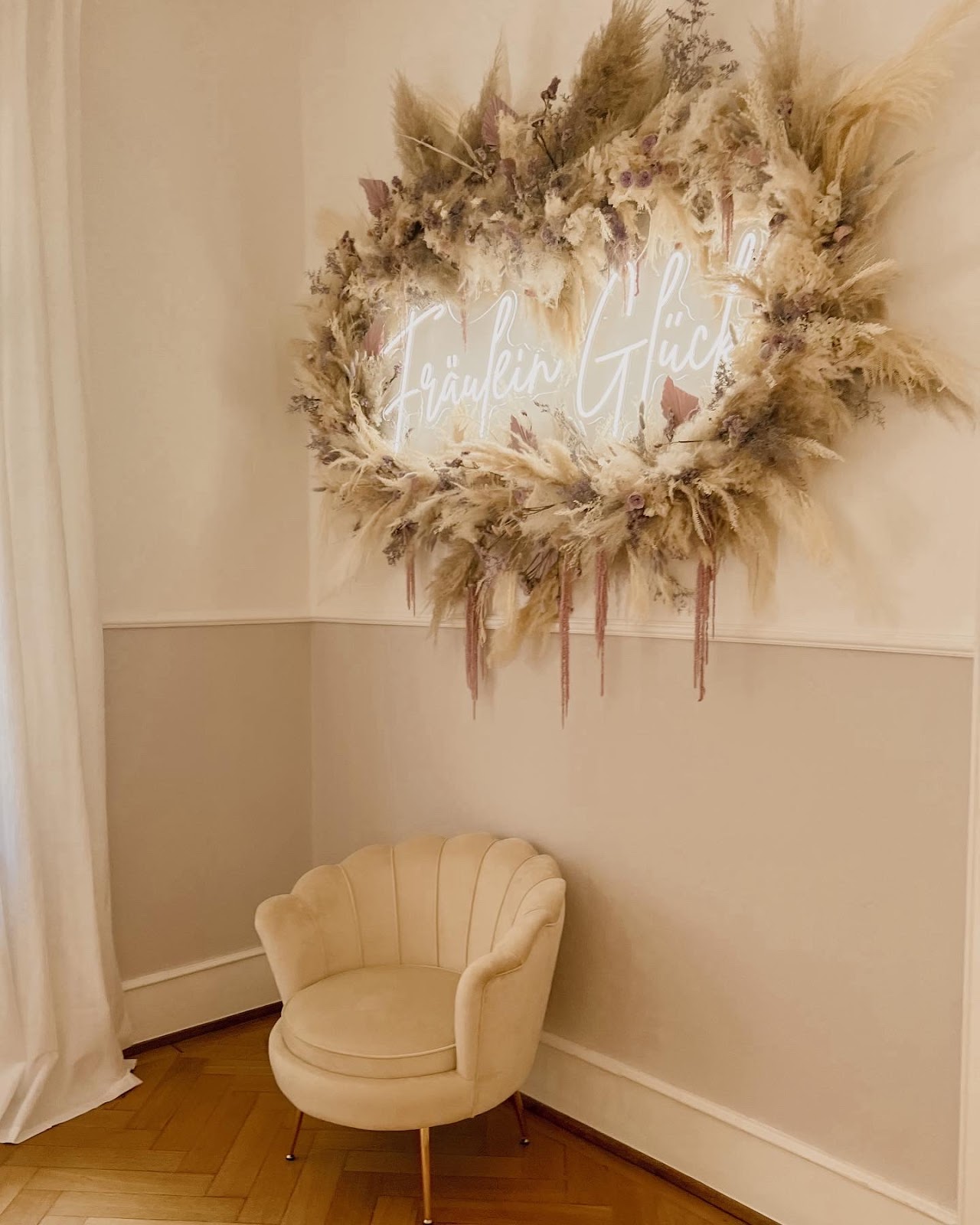 Fräulein Glück Brautboutique Galerie