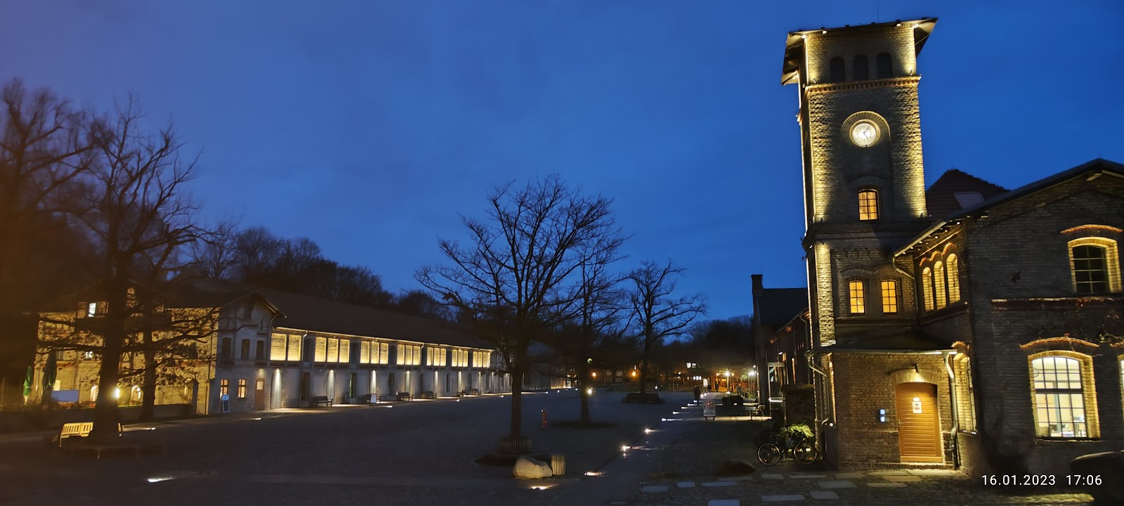 Gutshof - Schloss Britz - 01