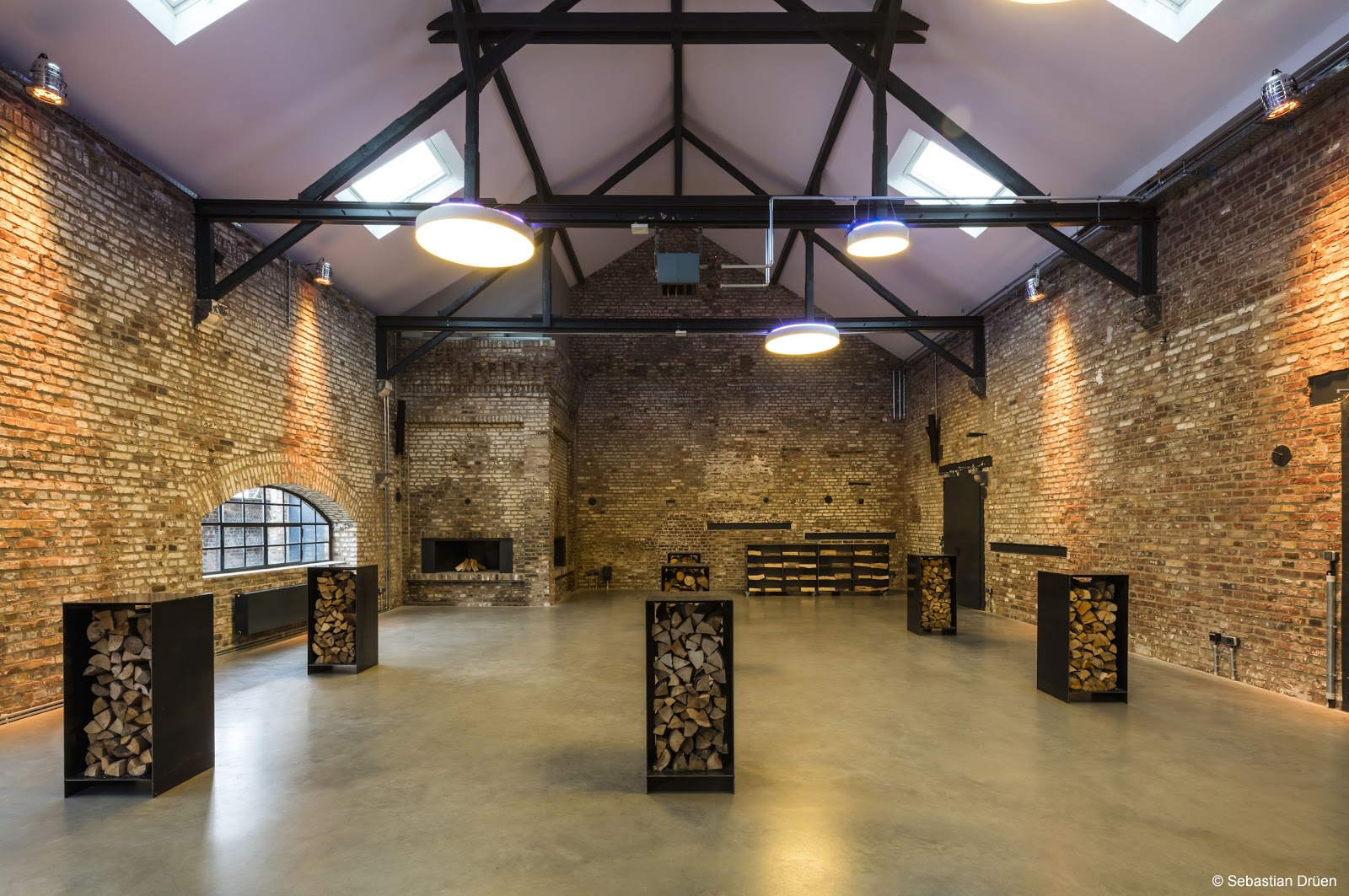 HARBOUR.CLUB Köln Mülheim Galerie