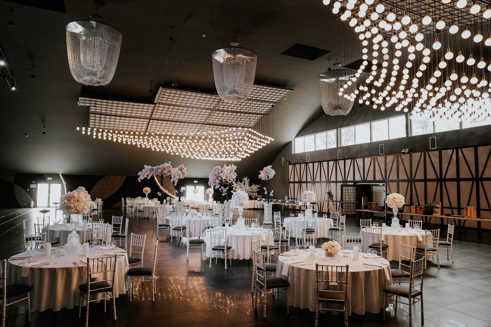 HOCHBERG LOCATION Galerie