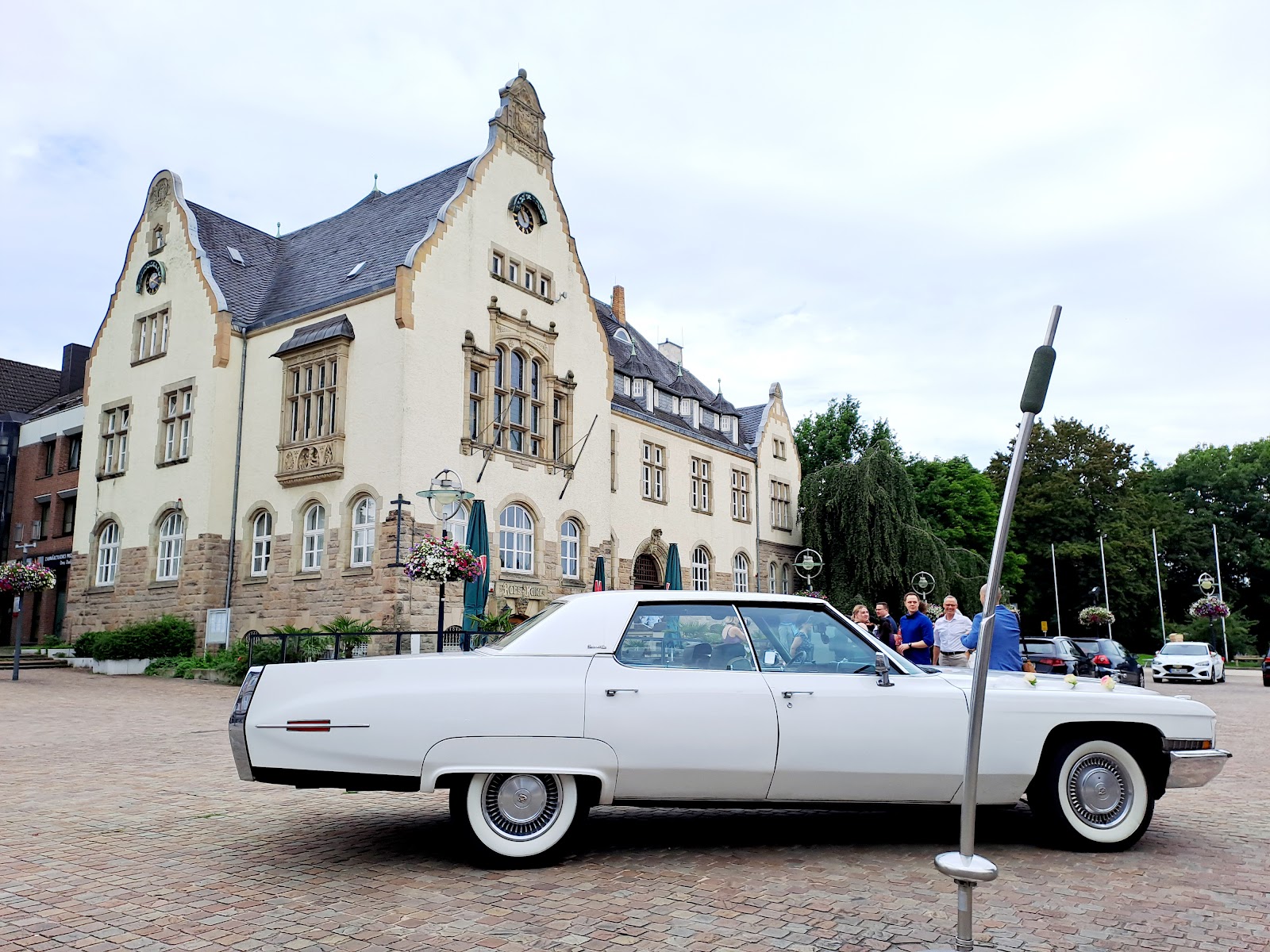 Hochzeitsauto Chris-Cadillac - 01