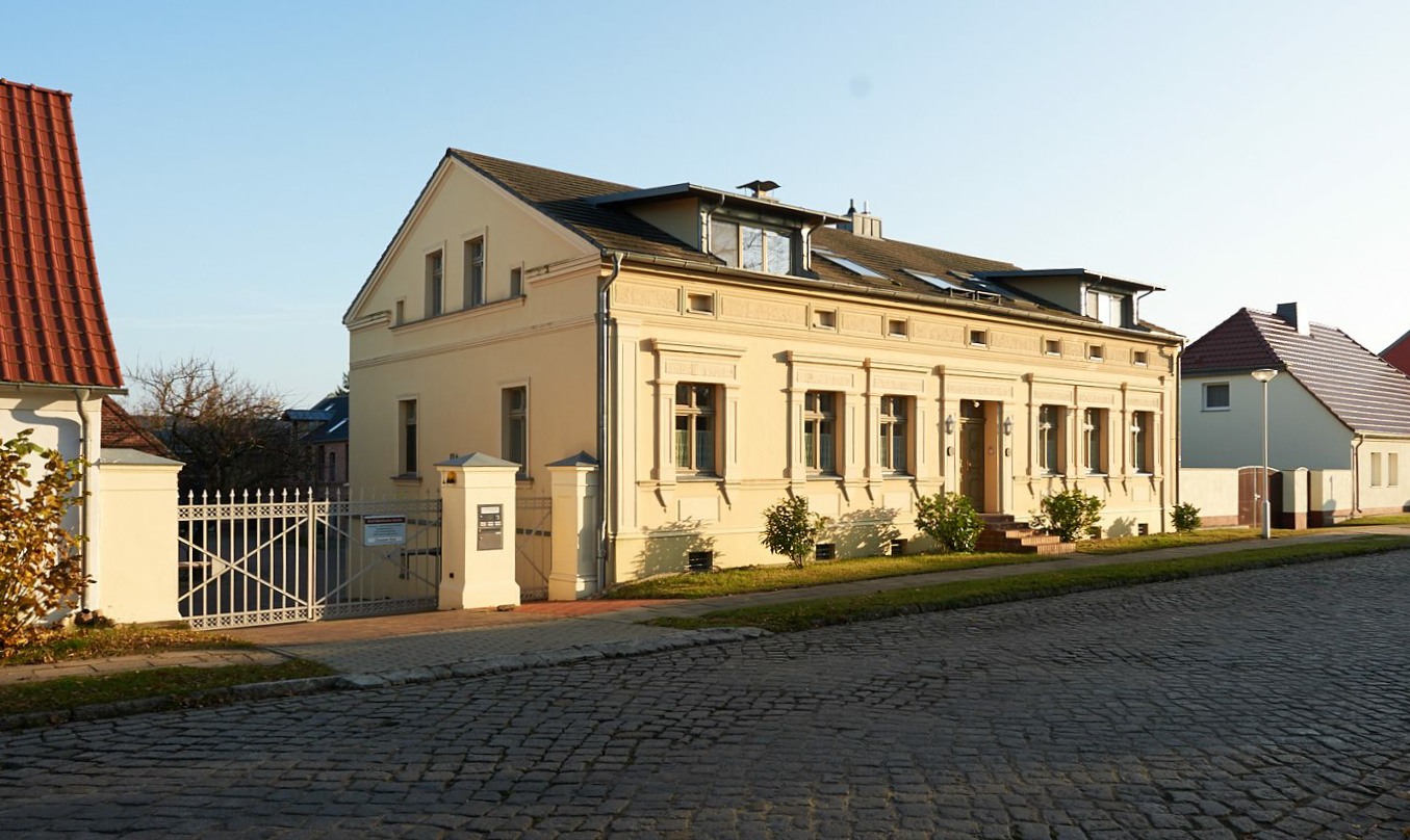 Hof Märkische Heide - 01