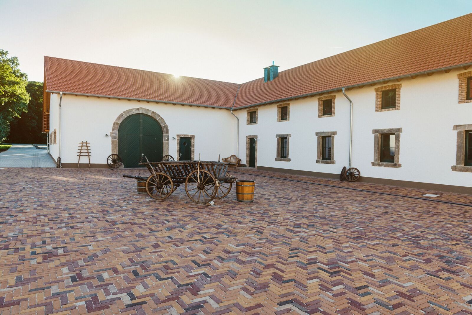 Hofgut Dösterhof | Hochzeiten, Restaurant, Hofladen & Hotel - 01