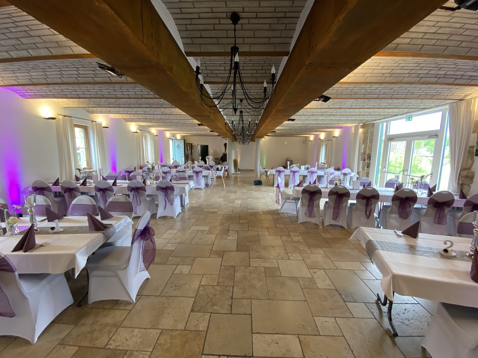 Hofgut Dösterhof | Hochzeiten, Restaurant, Hofladen & Hotel Galerie