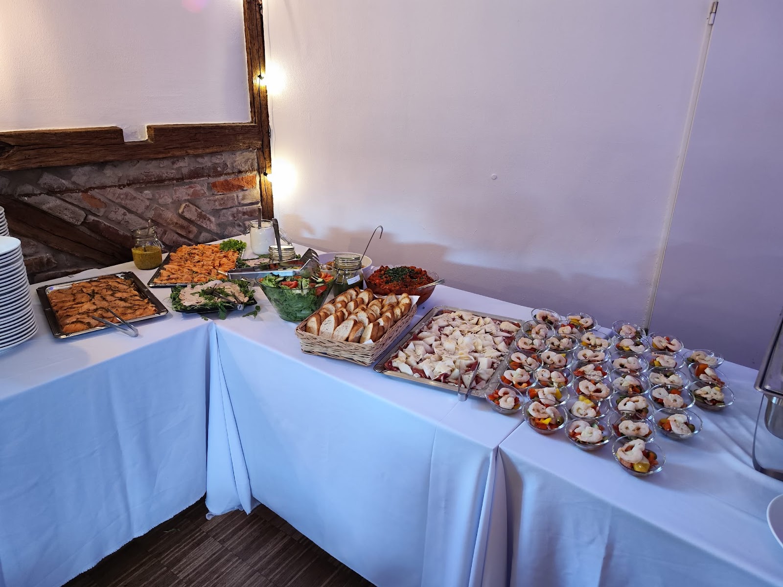 Hofhaus - social space Galerie