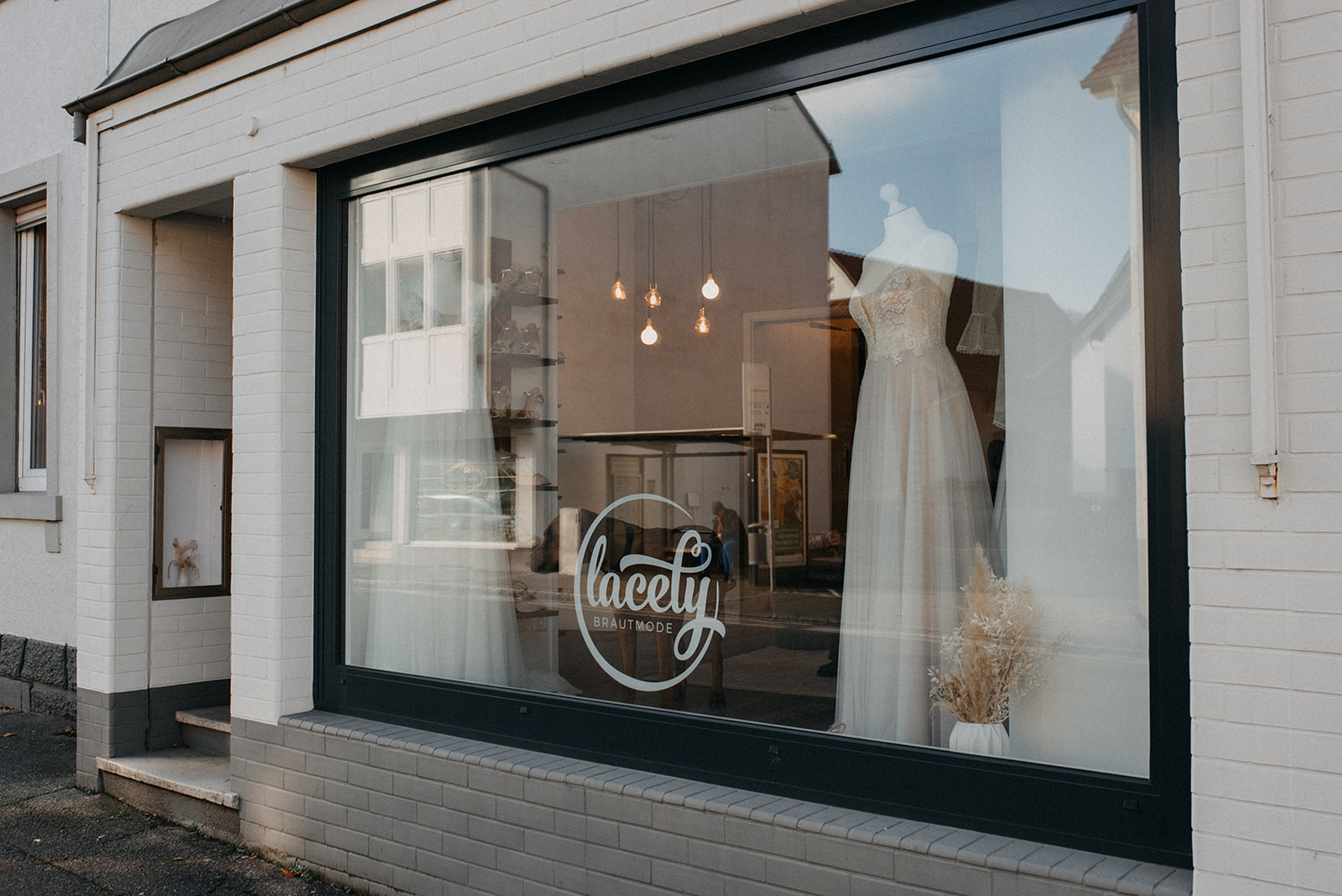 lacely Brautmode - 01