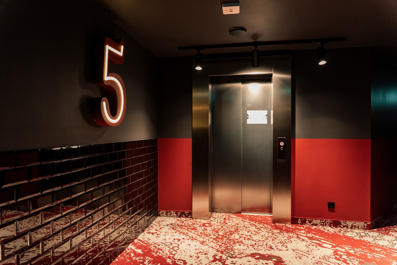 Me and All Hotel Hanover, by Hyatt Galerie