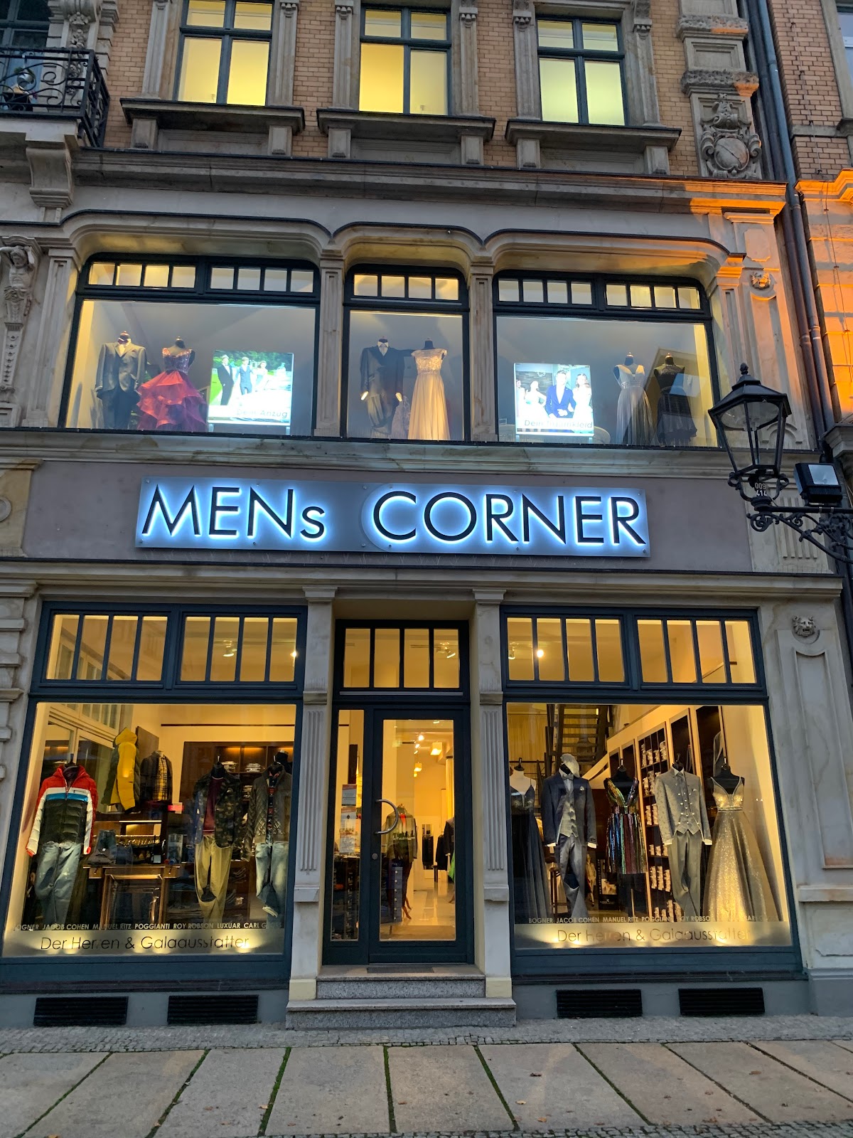 MENs CORNER - 01