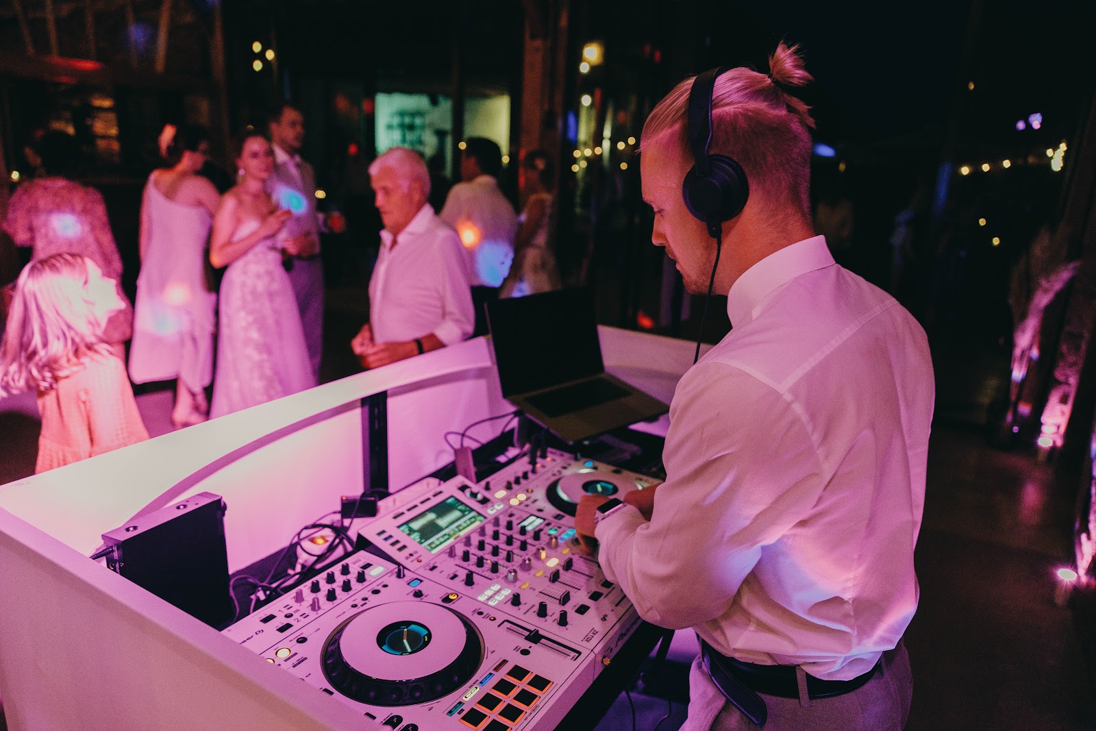 Nathan White Galerie