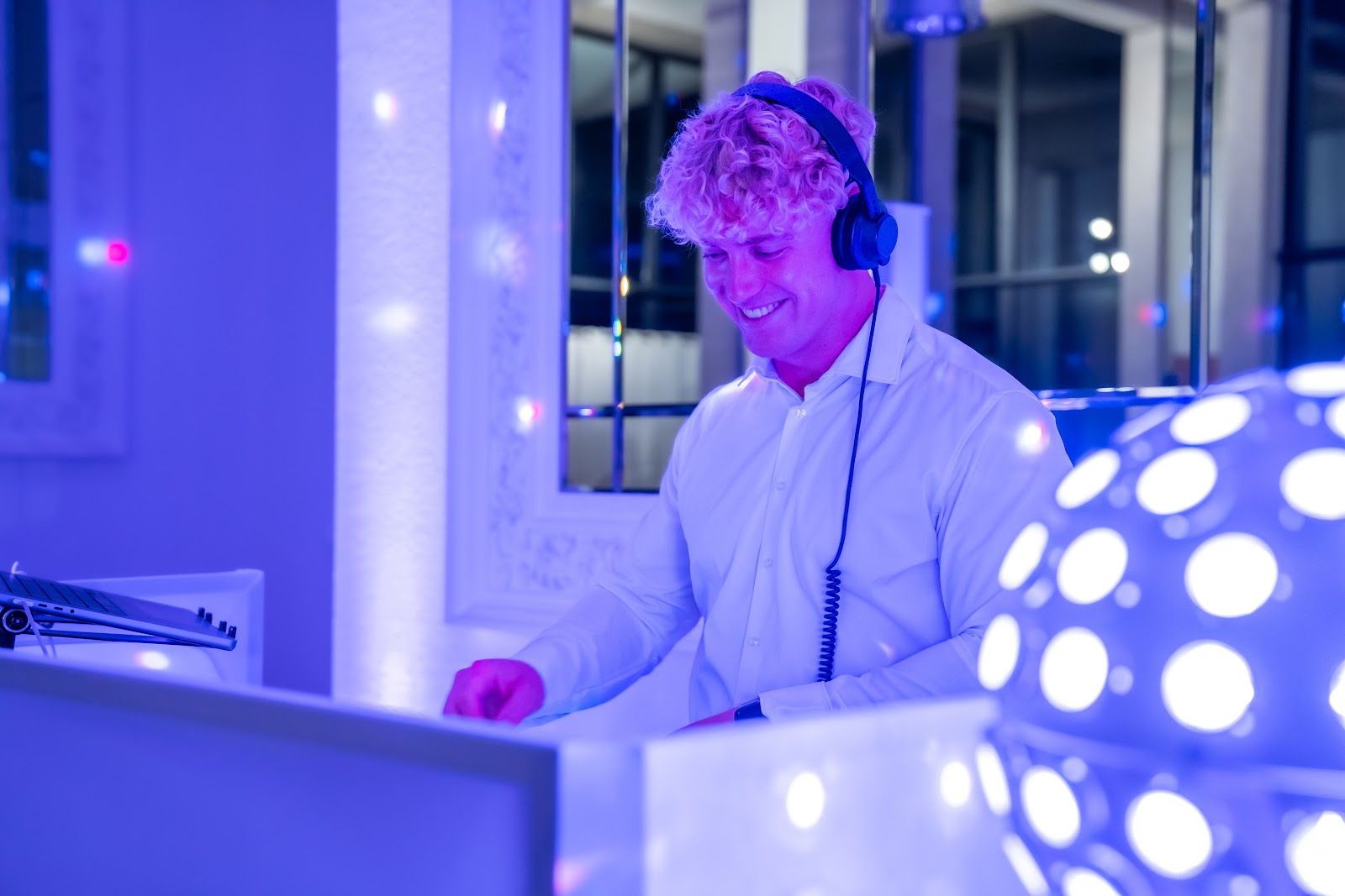 Nathan White Galerie