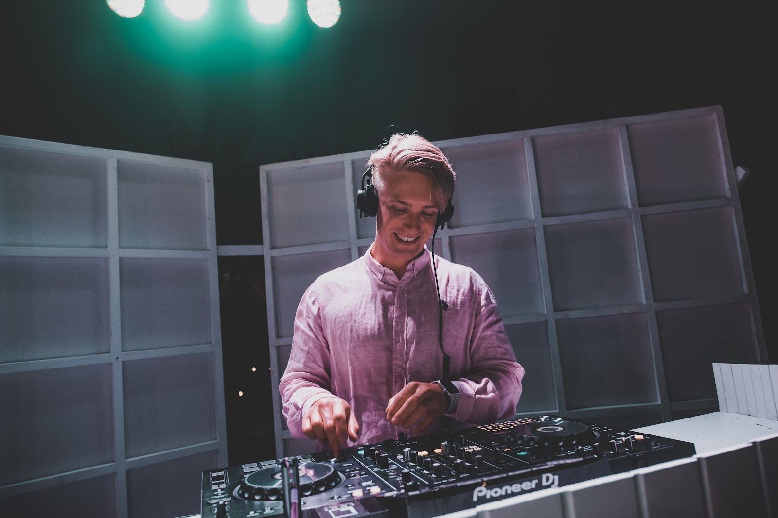 Nathan White Galerie