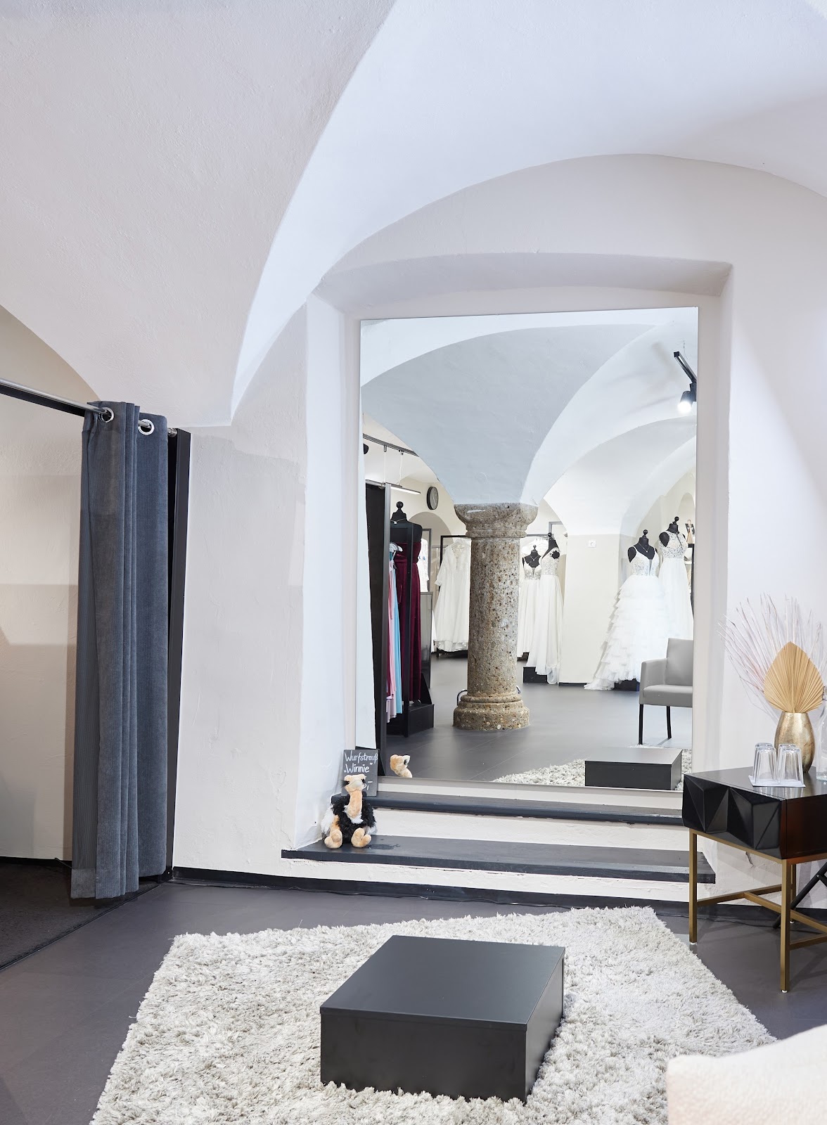 OUTLET by Fräulein Braut Galerie