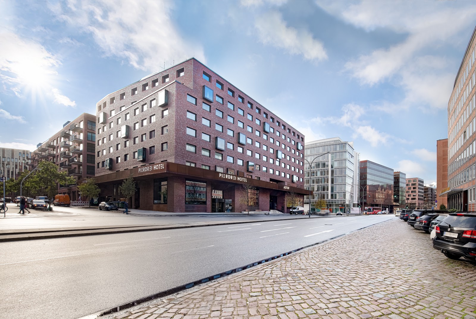 PIERDREI Hotel HafenCity Hamburg Galerie