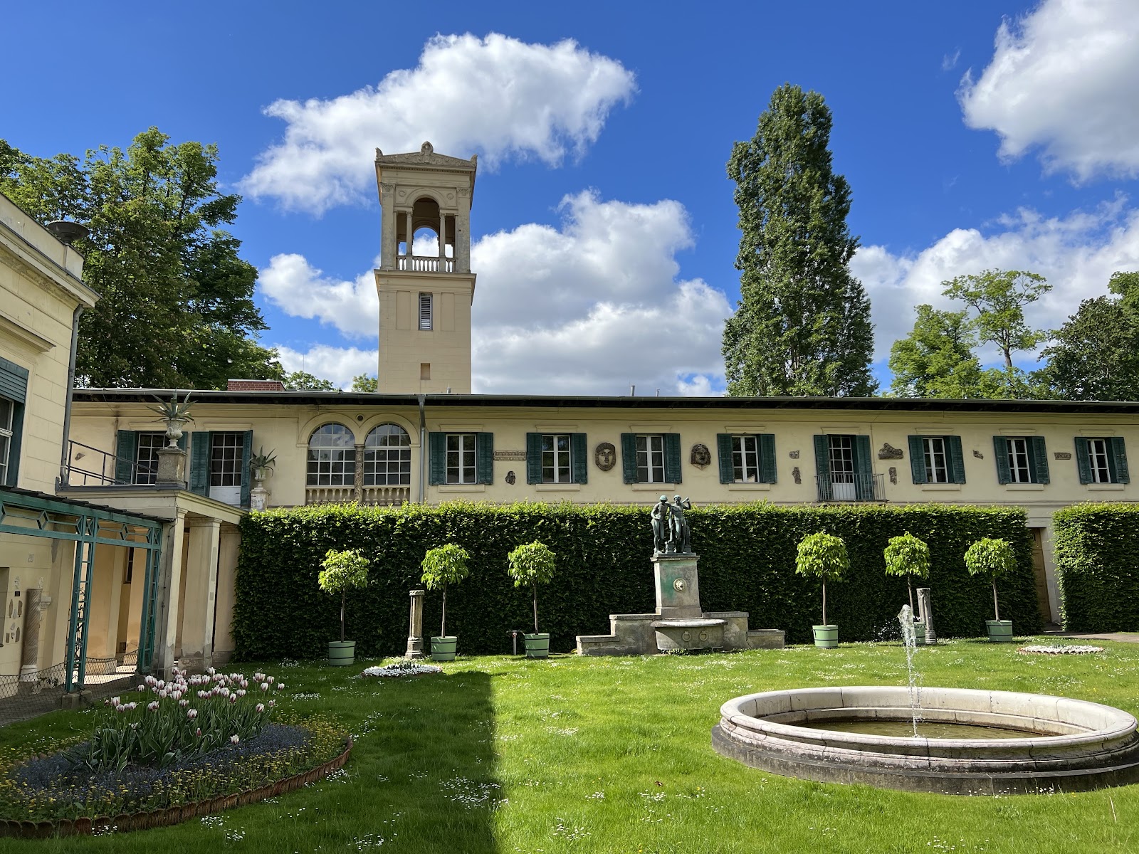 Schloss Glienicke Galerie