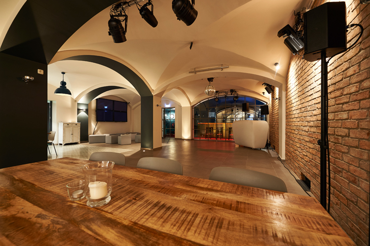 SCHNOOR eleven Galerie