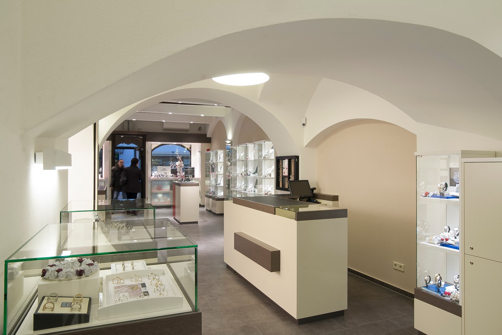 Sofia Thiele OHG - 01