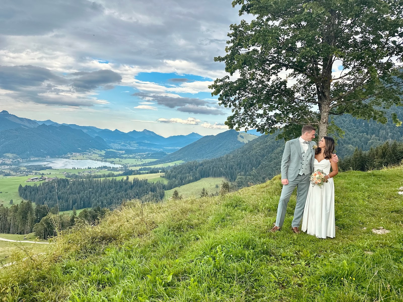 Sunshine Weddings & Events - 01