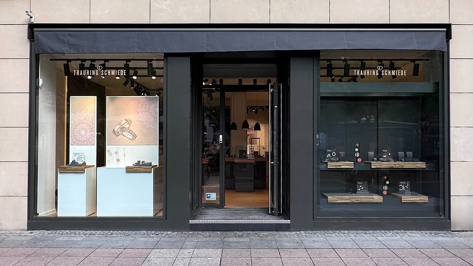 Trauringschmiede Frankfurt - 01