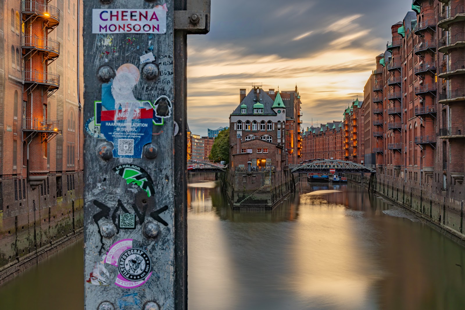 WASSERSCHLOSS Speicherstadt Galerie