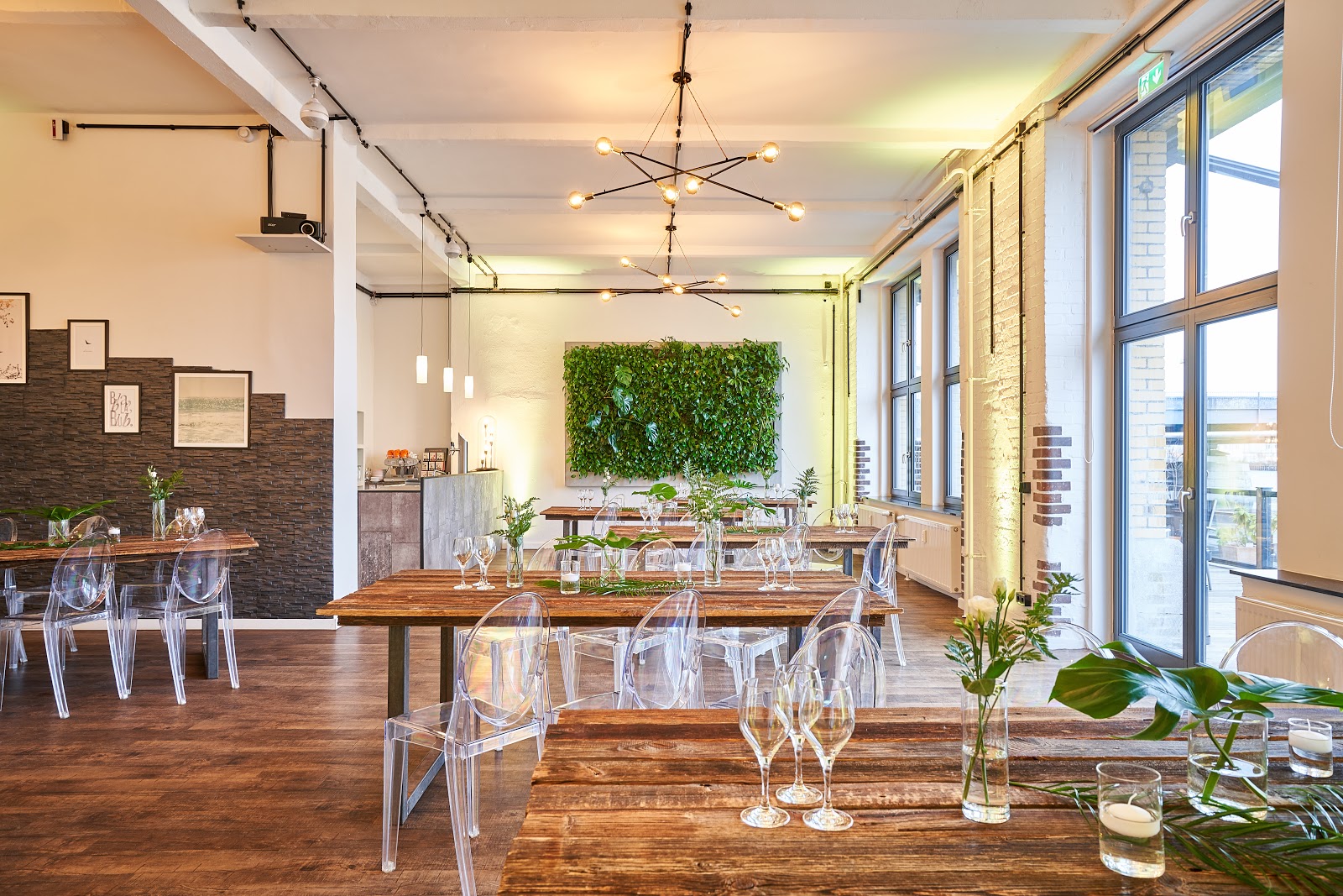 WHITE Spreelounge Eventlocation Galerie